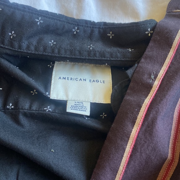 Button ups - Picture 3 of 5